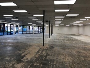 1331 Guerneville Rd, Santa Rosa, CA à louer Photo intérieure- Image 2 de 8