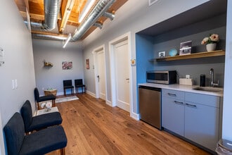 307 Bloomfield Ave, Caldwell, NJ for lease Interior Photo- Image 2 of 2