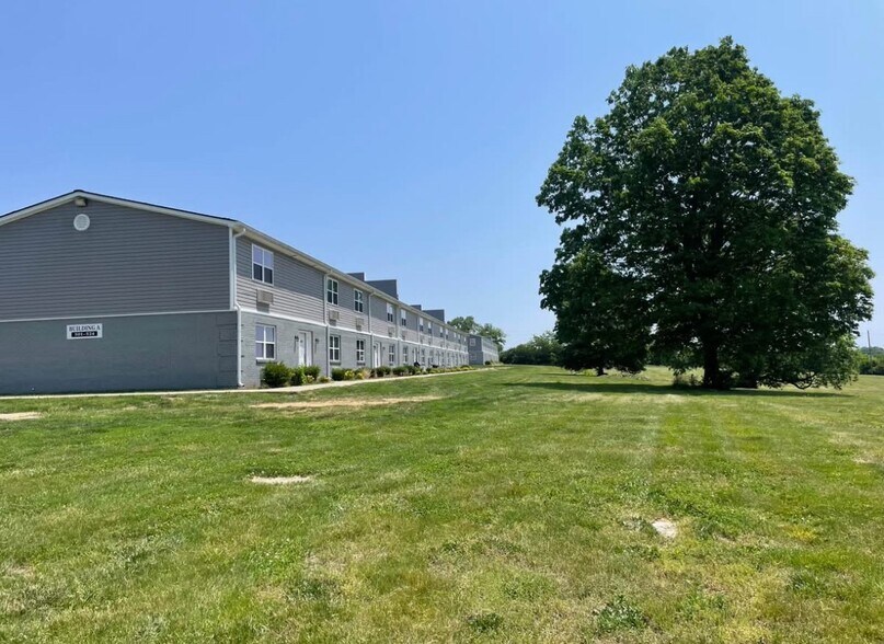 200 N Hill N Dale St, Danville, KY à vendre - Photo du bâtiment - Image 2 de 8