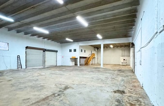 7460-7580 NW 82nd St, Medley, FL for lease Interior Photo- Image 2 of 15