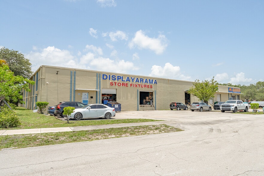 4000 N 28th Ter, Hollywood, FL for lease - Building Photo - Image 2 of 53