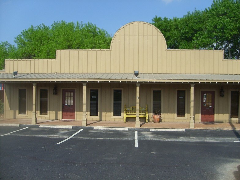 31134 Interstate 10 W, Boerne, TX à vendre - Photo du bâtiment - Image 2 de 12