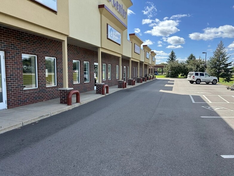 710 E County Road 75, Saint Joseph, MN for lease - Building Photo - Image 2 of 3