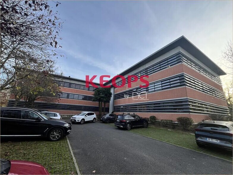Bureau dans Labège à louer - Photo du bâtiment - Image 2 de 8