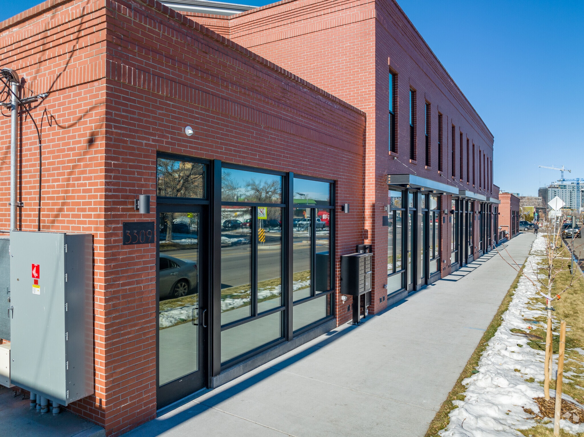 3331 Downing, Denver, CO à vendre Photo principale- Image 1 de 6