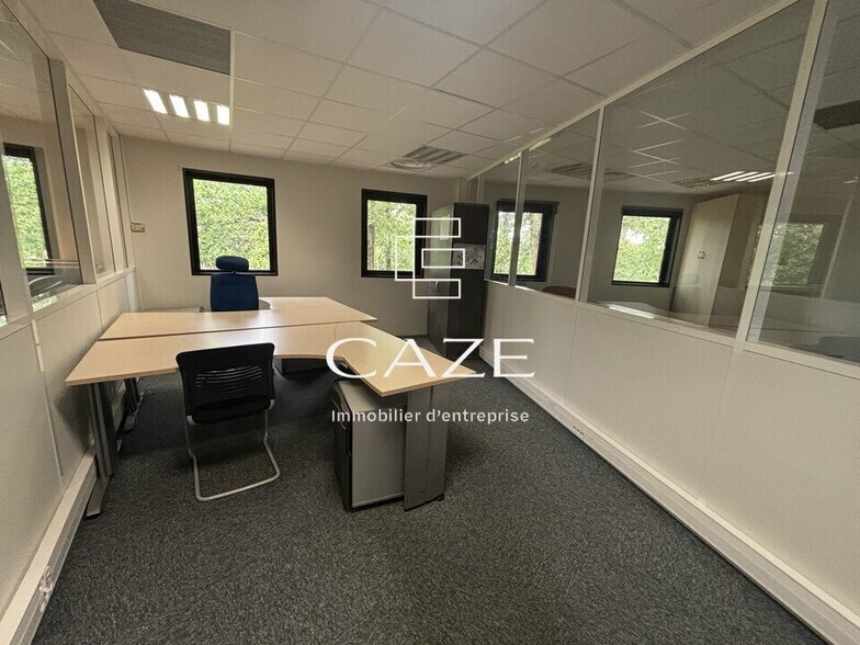 Bureau dans Mérignac à louer - Photo intérieure - Image 2 de 6
