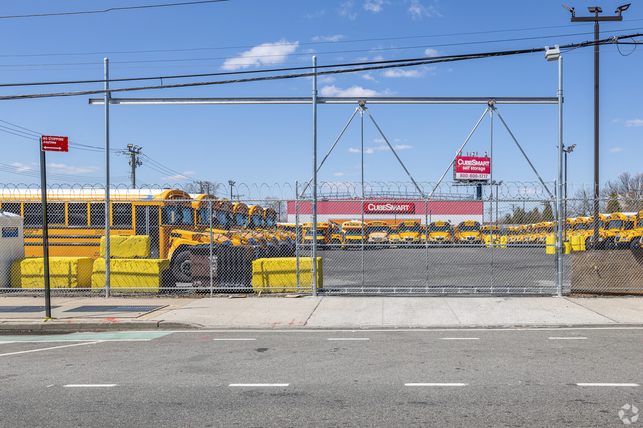 73 Wortman Ave, Brooklyn, NY for sale Primary Photo- Image 1 of 1