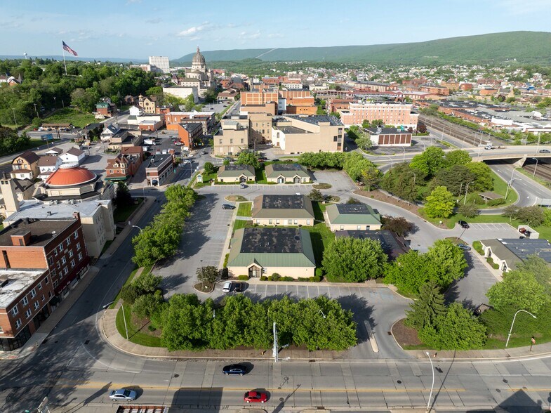 1701 12th Ave, Altoona, PA for lease - Building Photo - Image 1 of 4