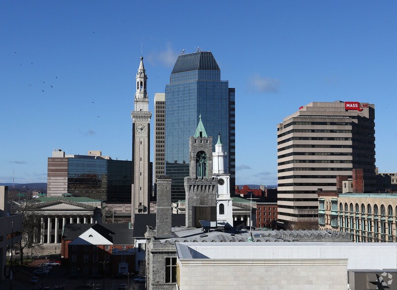 1 Monarch Pl, Springfield, MA à louer - Photo du bâtiment - Image 2 de 8