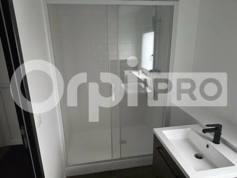 Flex dans Cernay-lès-Reims à louer - Photo intérieure - Image 2 de 8