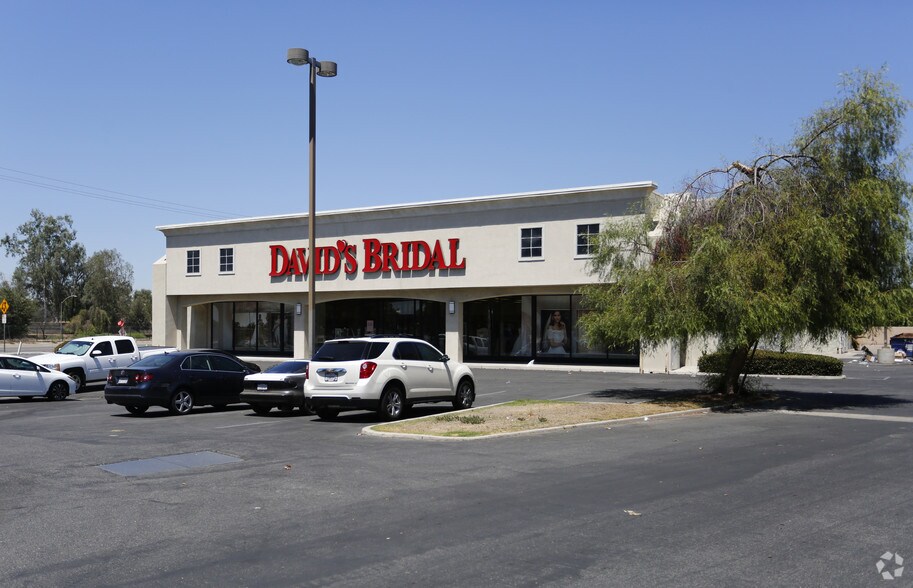1210 Wible Rd, Bakersfield, CA for lease - Building Photo - Image 3 of 4