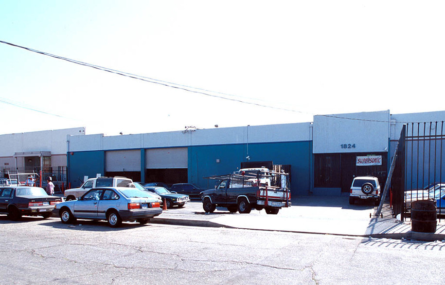 1824 E 22nd St, Los Angeles, CA à louer - Photo principale - Image 1 de 2