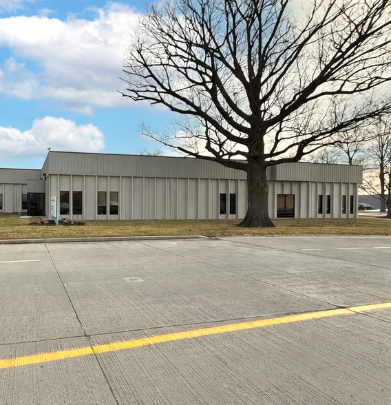8501 Moller Rd, Indianapolis, IN for lease - Primary Photo - Image 1 of 11
