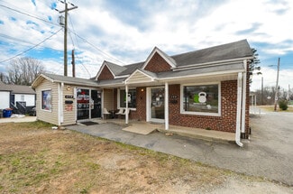 Plus de détails pour 470 W Clemmonsville Rd, Winston-Salem, NC - Commerce de détail à vendre