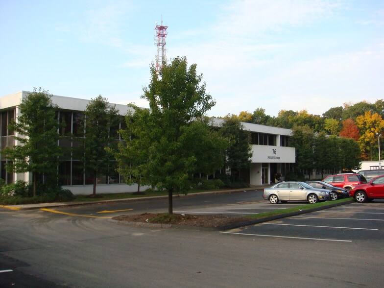 76 Progress Dr, Stamford, CT à louer - Photo du bâtiment - Image 3 de 91