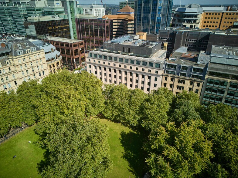 Five St Philips, Birmingham à louer - Photo du bâtiment - Image 2 de 21