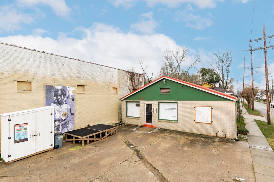 1600 Government St, Baton Rouge, LA for sale - Building Photo - Image 1 of 23
