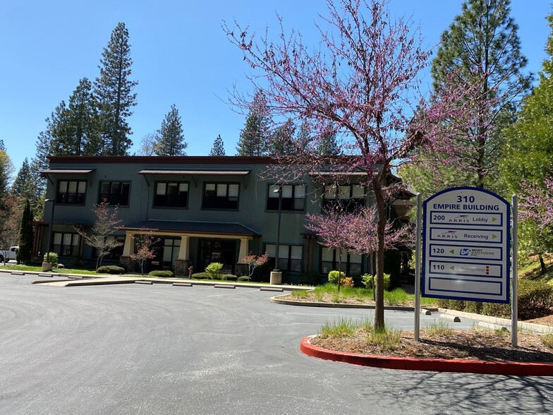 310 Providence Mine Rd, Nevada City, CA à louer - Photo du bâtiment - Image 2 de 21