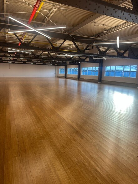 111 W 11th Ave, New York, NY à louer - Photo principale - Image 1 de 8