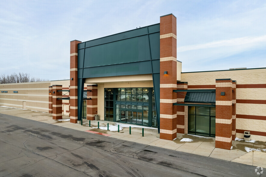 4605-4715 24th Ave, Fort Gratiot, MI for lease - Building Photo - Image 3 of 7