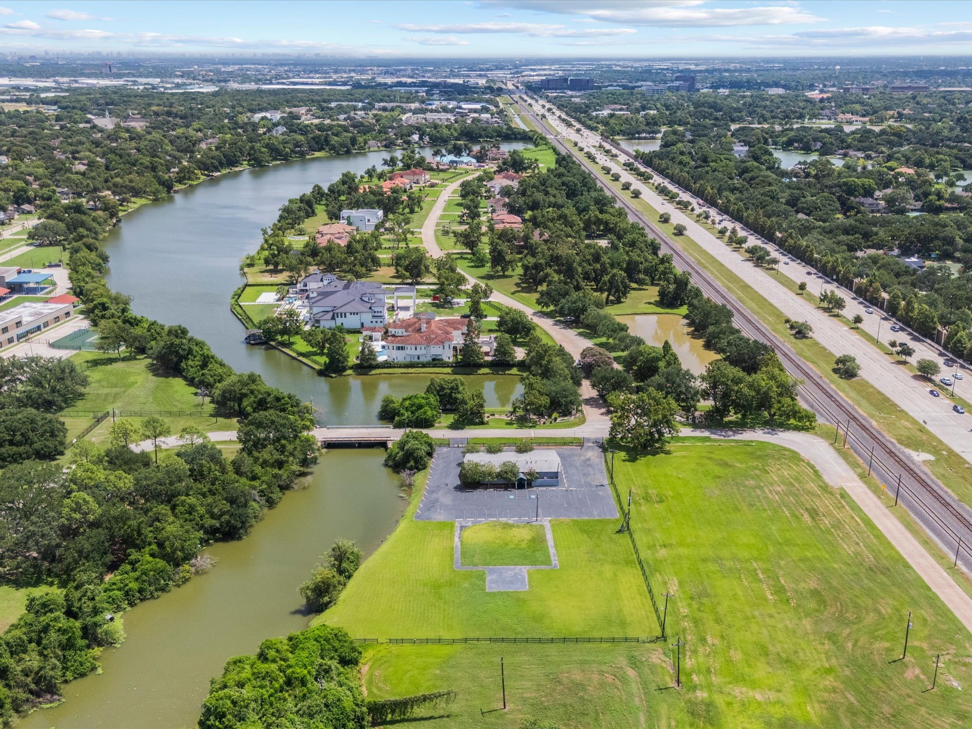 121 Wood St, Sugar Land, TX for sale Primary Photo- Image 1 of 14