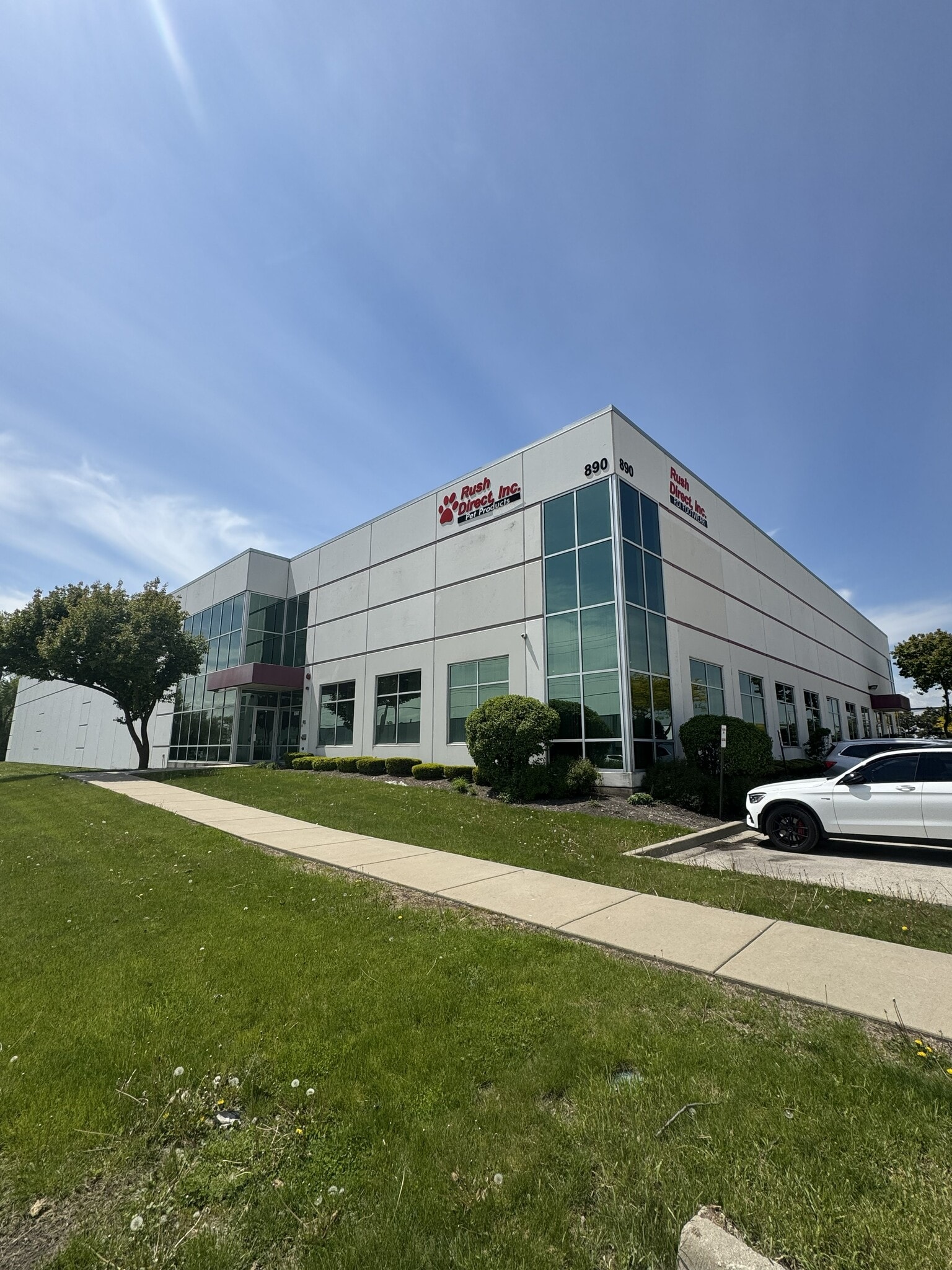 880 N Wood Dale Rd, Wood Dale, IL for lease Primary Photo- Image 1 of 25