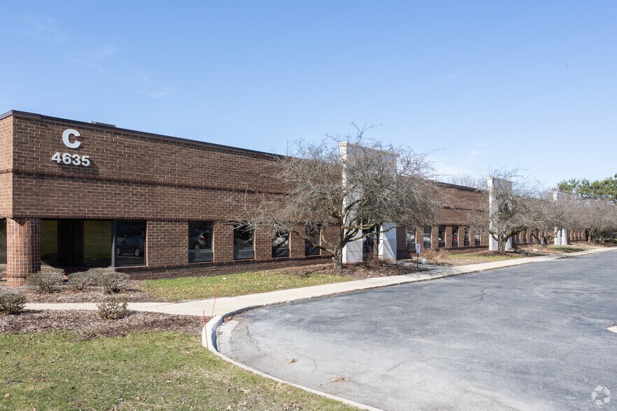4635 44th St SE, Grand Rapids, MI for lease - Building Photo - Image 2 of 7