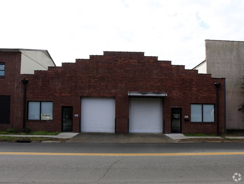 2027 E Gwinnett St, Savannah, GA for lease - Building Photo - Image 3 of 4