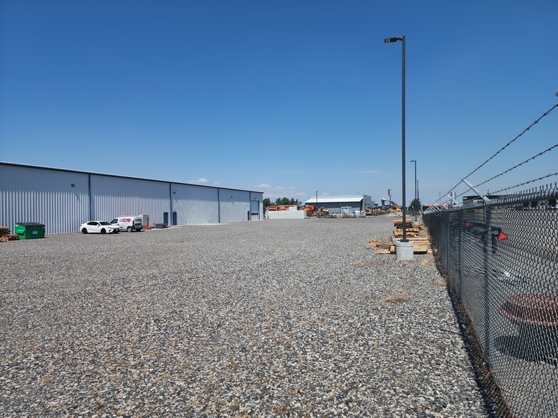 1237 N California Ave, Pasco, WA à louer - Photo du bâtiment - Image 3 de 6