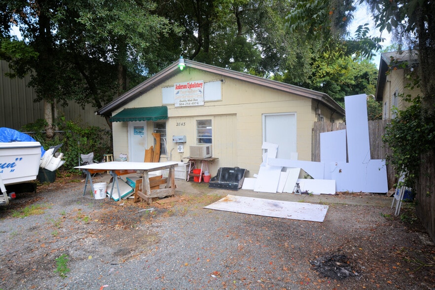 Anderson Marine Upholstrey portfolio of 2 properties for sale on LoopNet.ca - Building Photo - Image 2 of 24