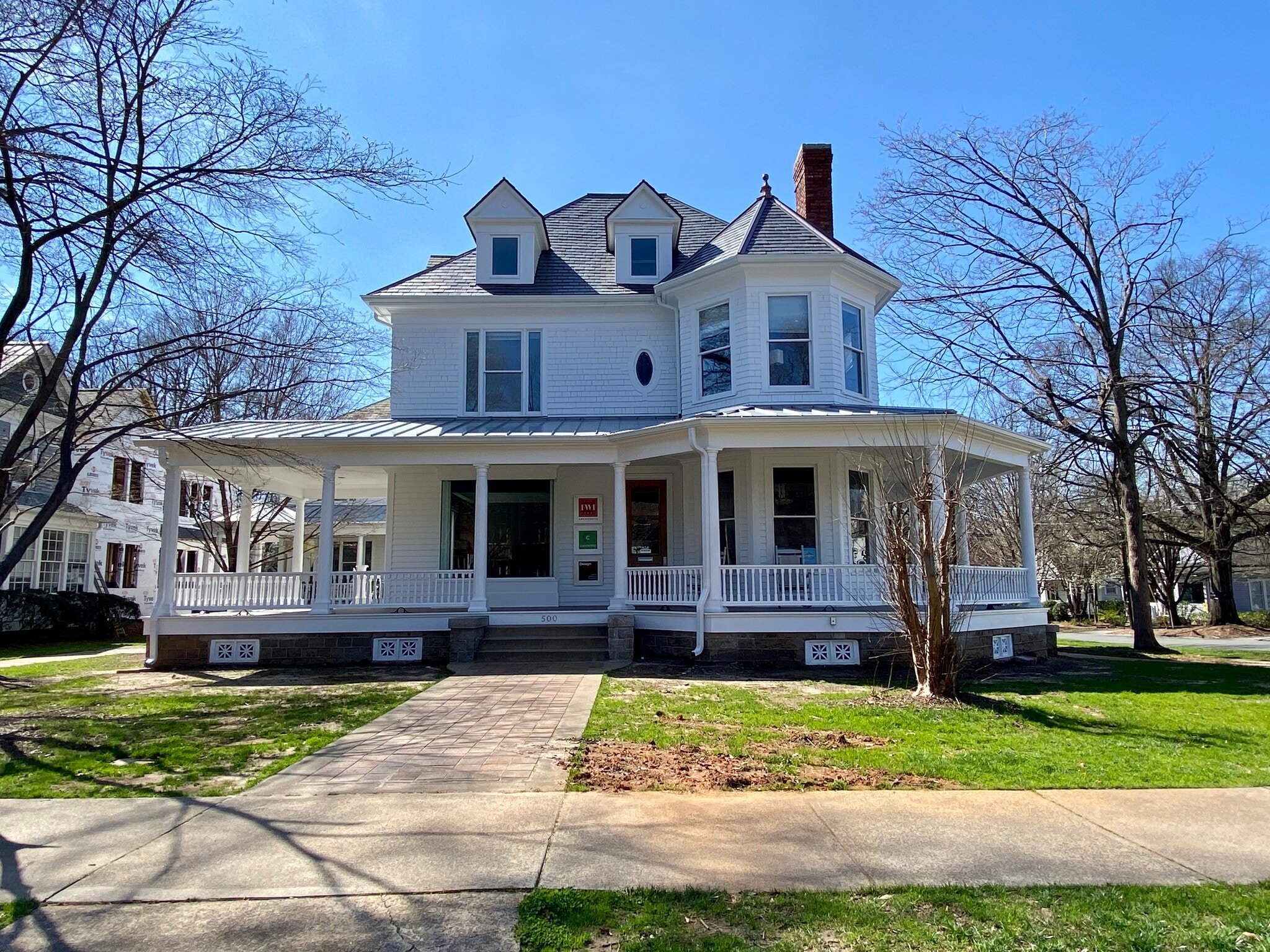 500 East Blvd, Charlotte, NC for lease Building Photo- Image 1 of 11