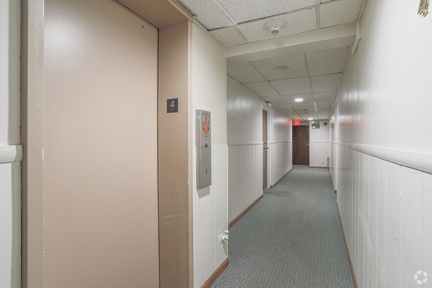 2671 Sheridan Rd, Zion, IL for sale - Other - Image 3 of 10