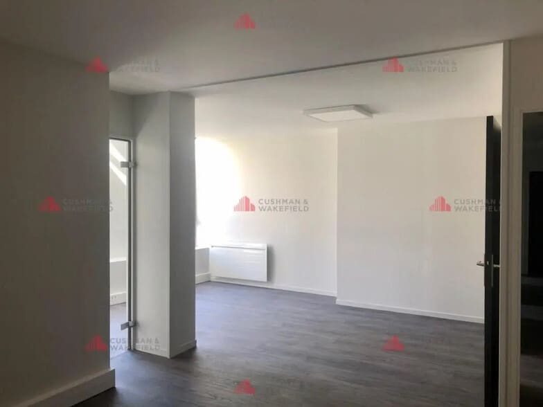 Bureau dans Dijon à louer - Photo intérieure - Image 2 de 6