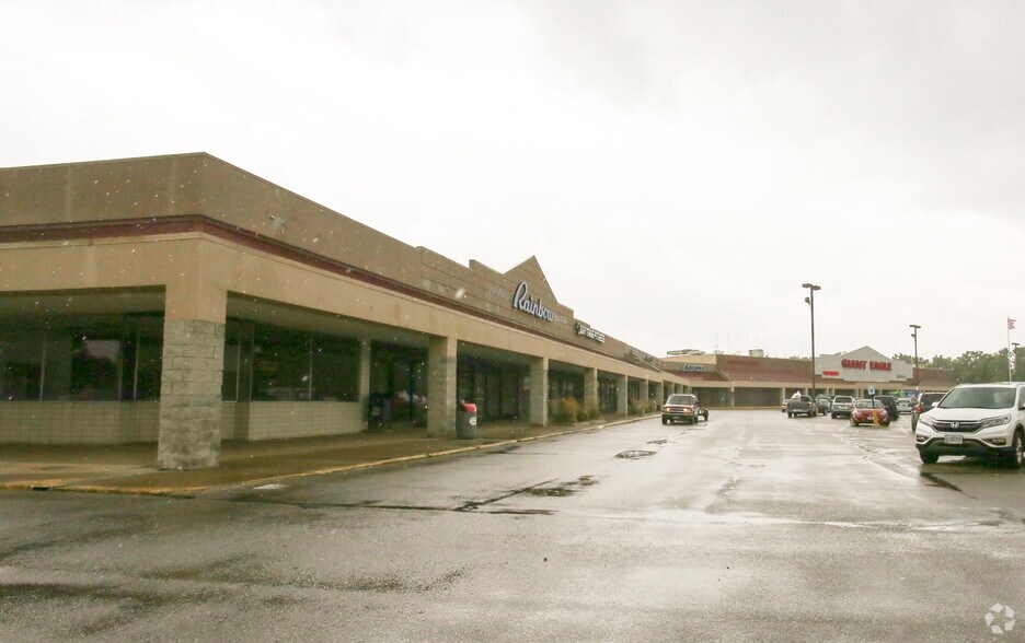 515 Union Ave, Dover, OH à louer - Photo du bâtiment - Image 3 de 4