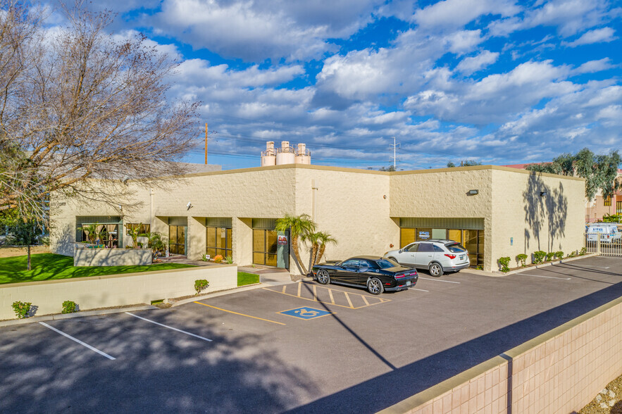 206 W Julie Dr, Tempe, AZ à vendre - Photo du bâtiment - Image 1 de 1