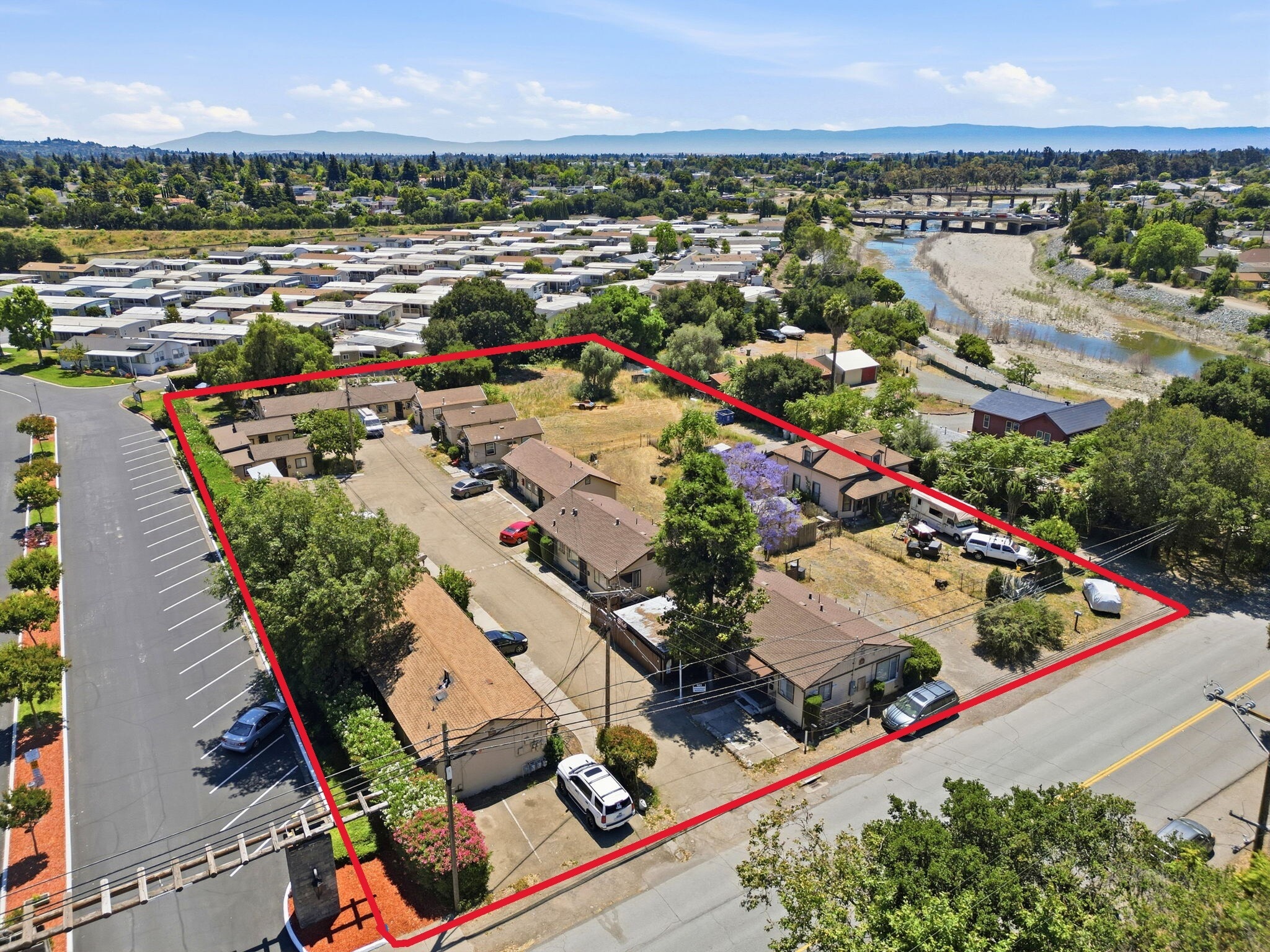 559 Old Canyon Rd, Fremont, CA à vendre Photo du bâtiment- Image 1 de 9