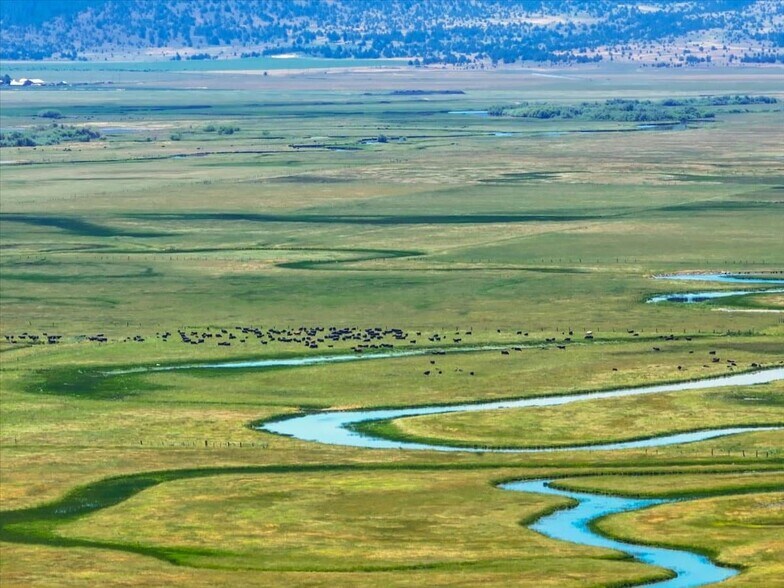 0000 Punkin Center Road, Bieber, CA à vendre - Photo du bâtiment - Image 3 de 54