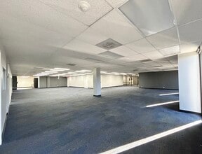 1211 N 1st Ave, Saint Petersburg, FL for lease Interior Photo- Image 2 of 10