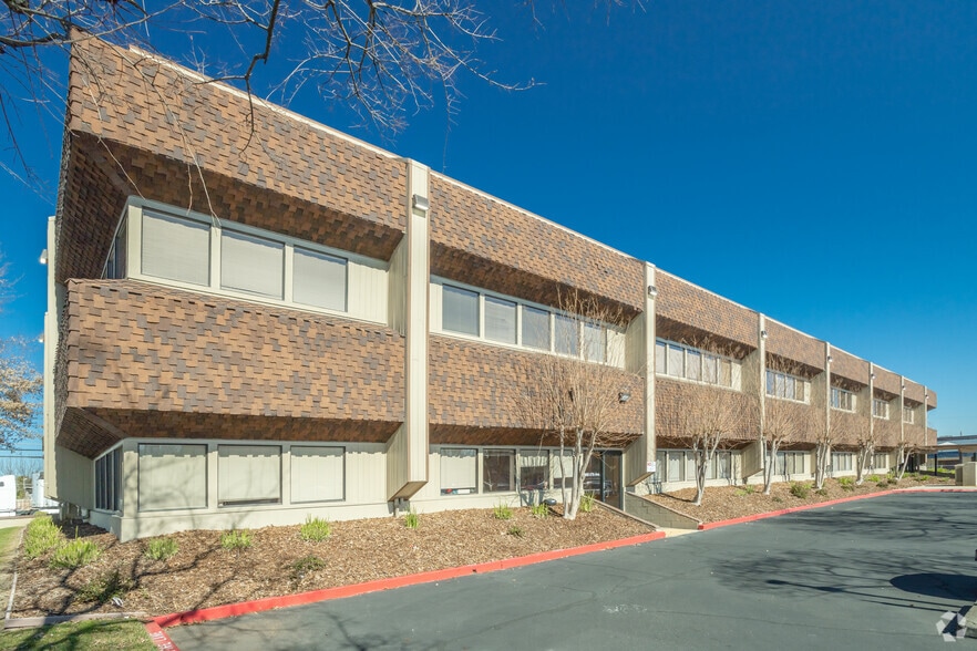 4600 47th Ave, Sacramento, CA for lease - Building Photo - Image 2 of 5