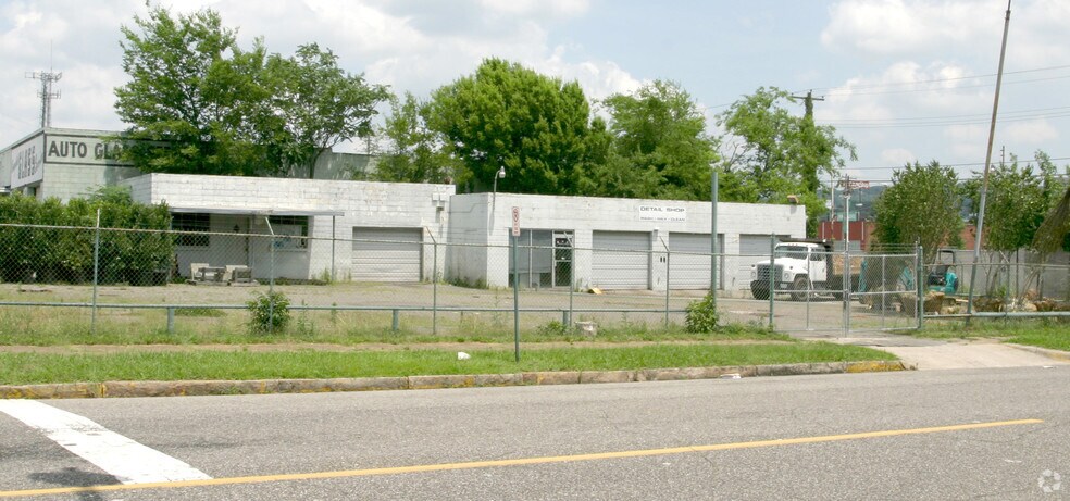 2301 2nd Ave S, Birmingham, AL à vendre - Photo du bâtiment - Image 2 de 19