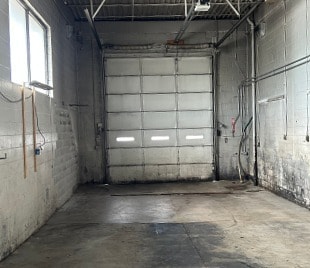 570 Hardman Ave S, South Saint Paul, MN à vendre Photo intérieure- Image 1 de 4