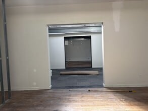 348 S Main St, Memphis, TN à louer Photo intérieure- Image 2 de 12