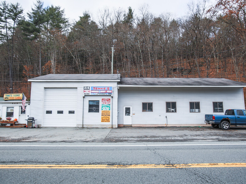 609 US Route 209, Godeffroy, NY à vendre - Photo du bâtiment - Image 1 de 1