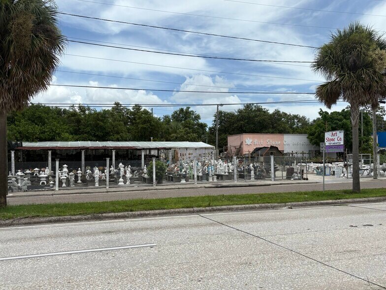 3611 Tyrone Blvd N, Saint Petersburg, FL à vendre - Photo principale - Image 1 de 7