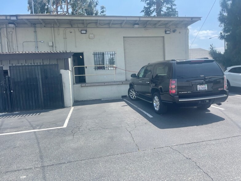 9117-9123 Garvey Ave, Rosemead, CA for lease - Building Photo - Image 3 of 6