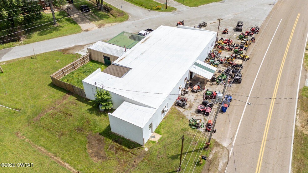 308 W Main St, Bradford, TN à vendre - Photo du bâtiment - Image 2 de 20