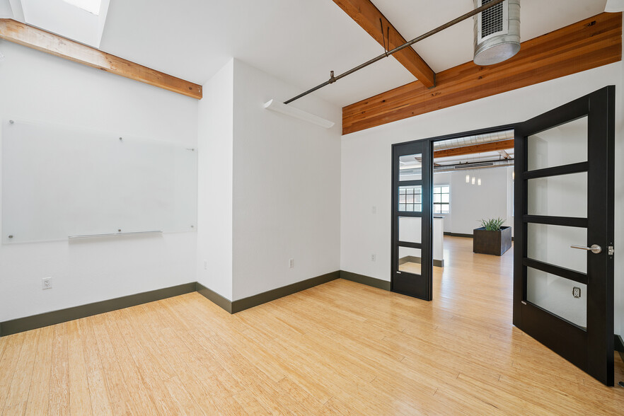 42 Dore St, San Francisco, CA for lease - Interior Photo - Image 3 of 67