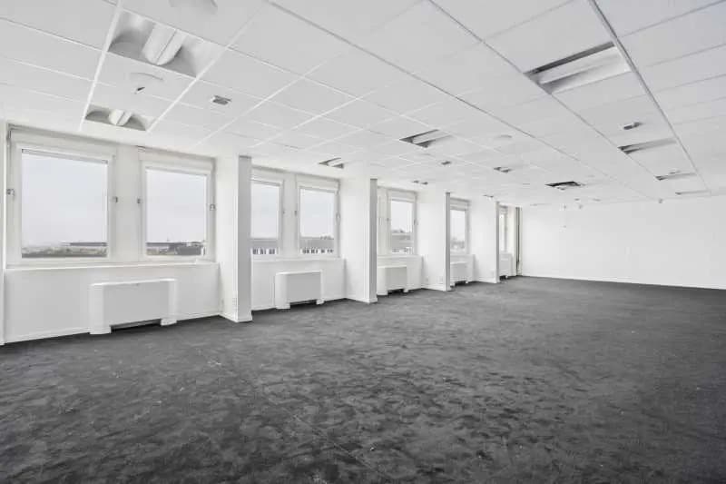 92-98 Boulevard Victor Hugo, Clichy for lease - Interior Photo - Image 2 of 14