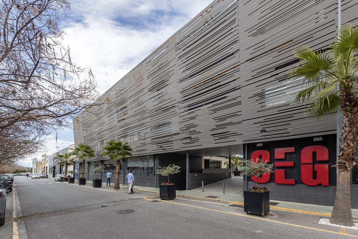 Office in Atarfe for sale Building Photo- Image 1 of 14