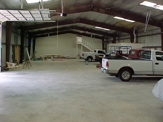 130 Southpointe Dr, Byram, MS à louer - Photo du bâtiment - Image 2 de 3